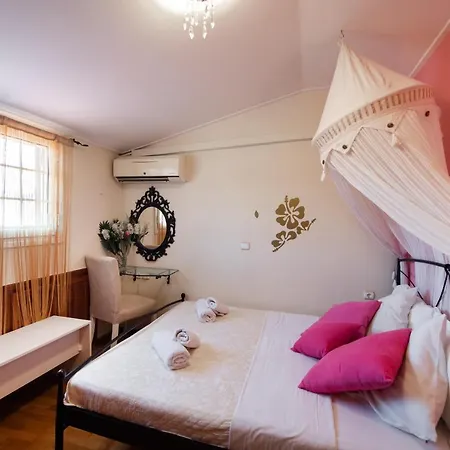 Lefkas & Apartman